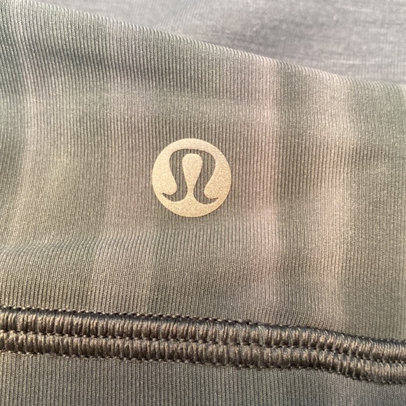LULULEMON Energy Bra High Neck *Medium Support - Picture 7 of 8